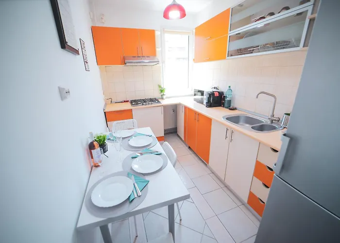 Bliss 3 -old Town Apartment *