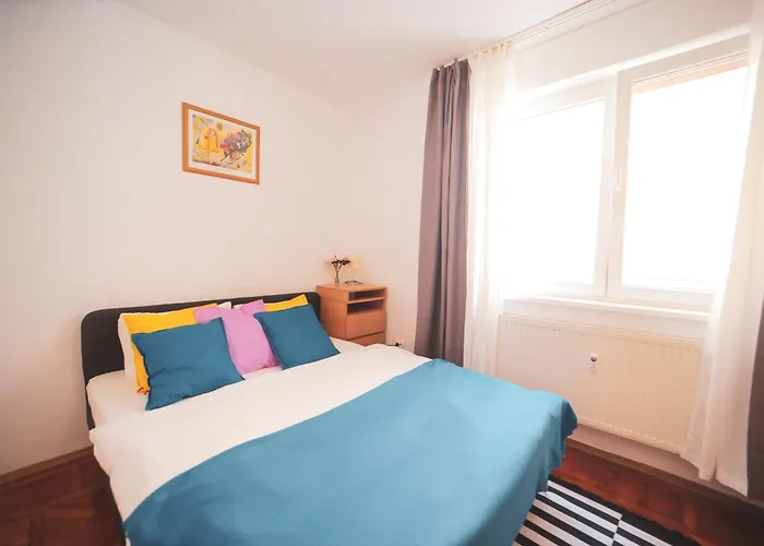 Apartment Bliss 3 -old Town
