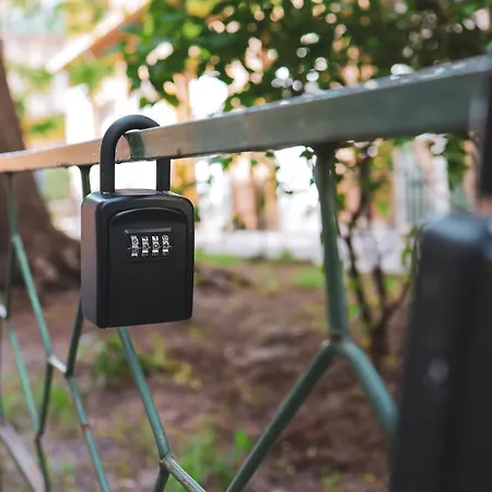 Bliss 3 -old Town Daire *