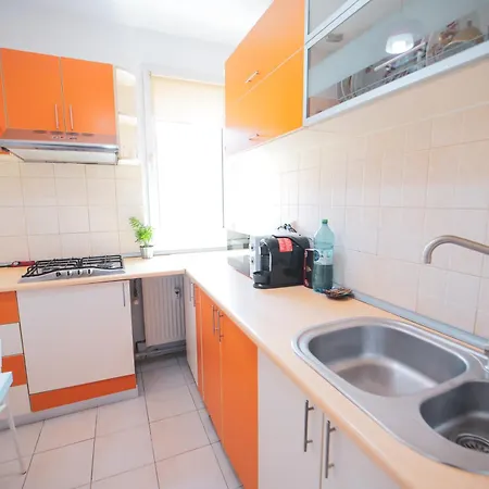 Bliss 3 -old Town Apartment *