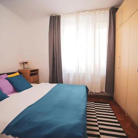 Bliss 3 -old Town * Bucharest