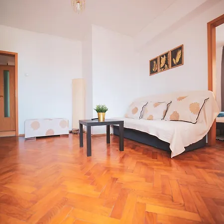 Bliss 3 -old Town Apartment *